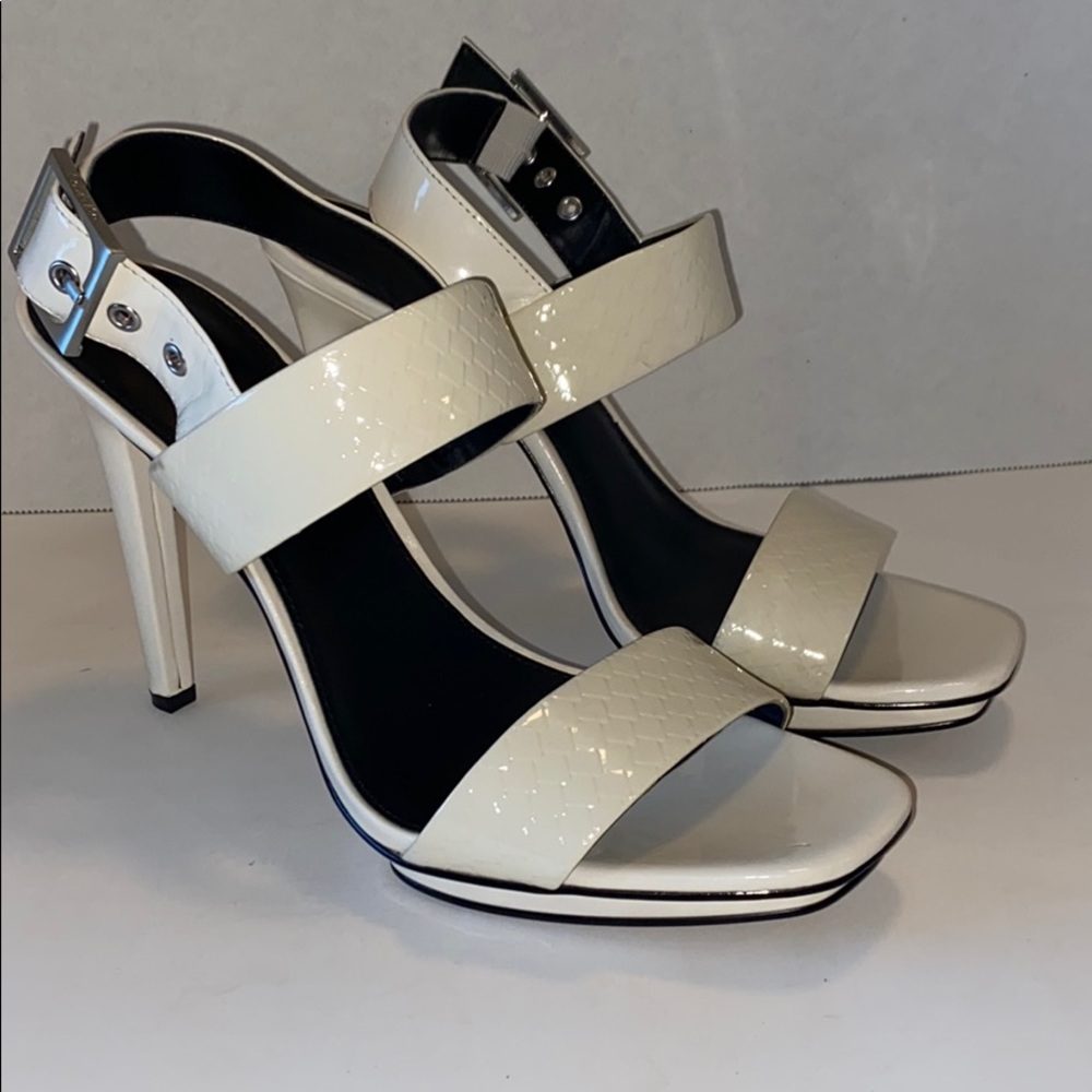 Calvin Klein Valoma Python Embossed White - image 1